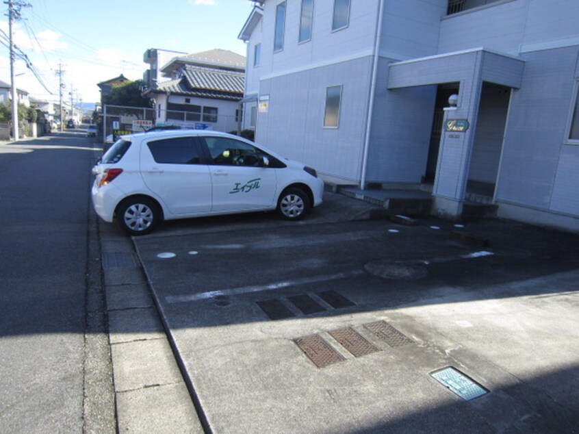 駐車場 グレイスアサヒ