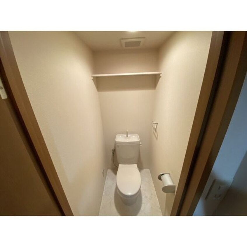 トイレ Ｍ　ｓ　Ｈｏｕｓｅ１