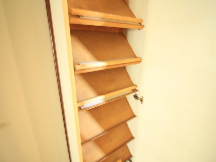 靴箱 エムズハウス栄