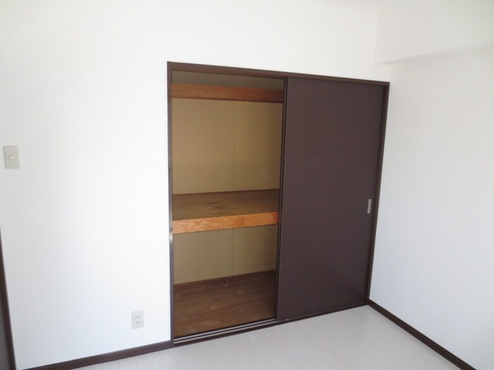 収納 エムズハウス栄