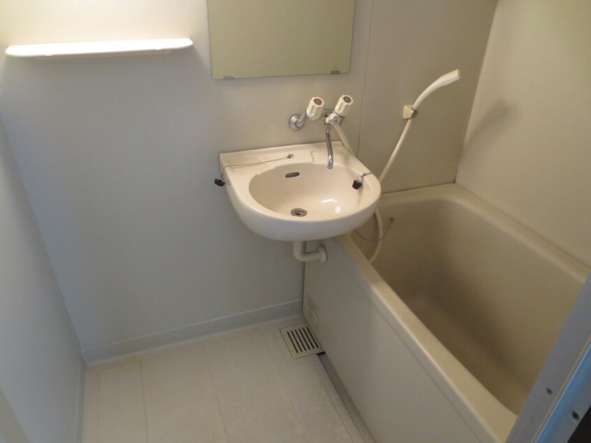 バス／シャワールーム等 エムズハウス栄