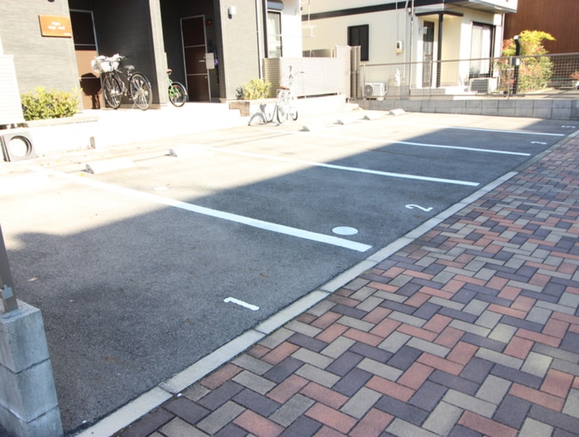 駐車場 Bagus Meijo Park
