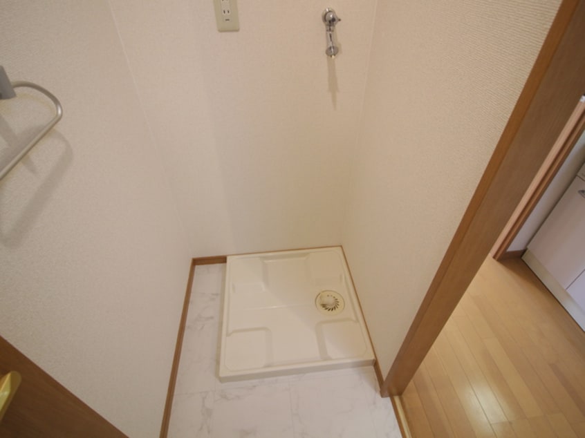 洗濯機置場 ローズ
