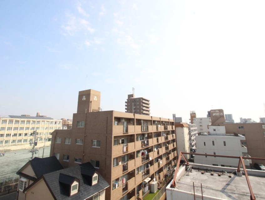 室内からの展望 グリーンコート浅井