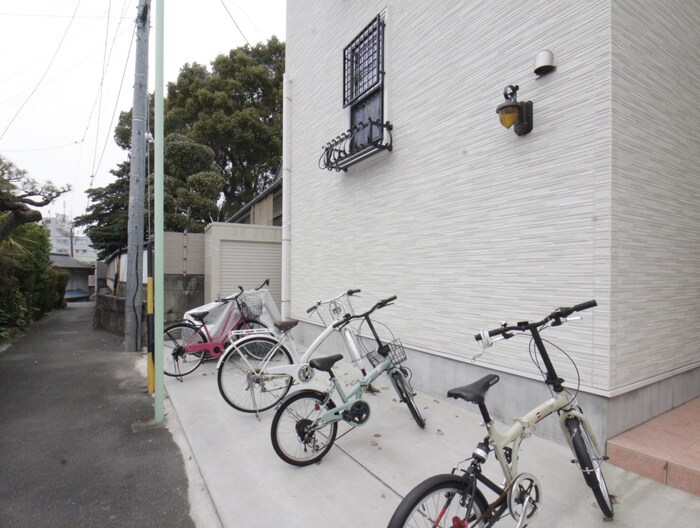 駐輪場 グランレーヴ呼続