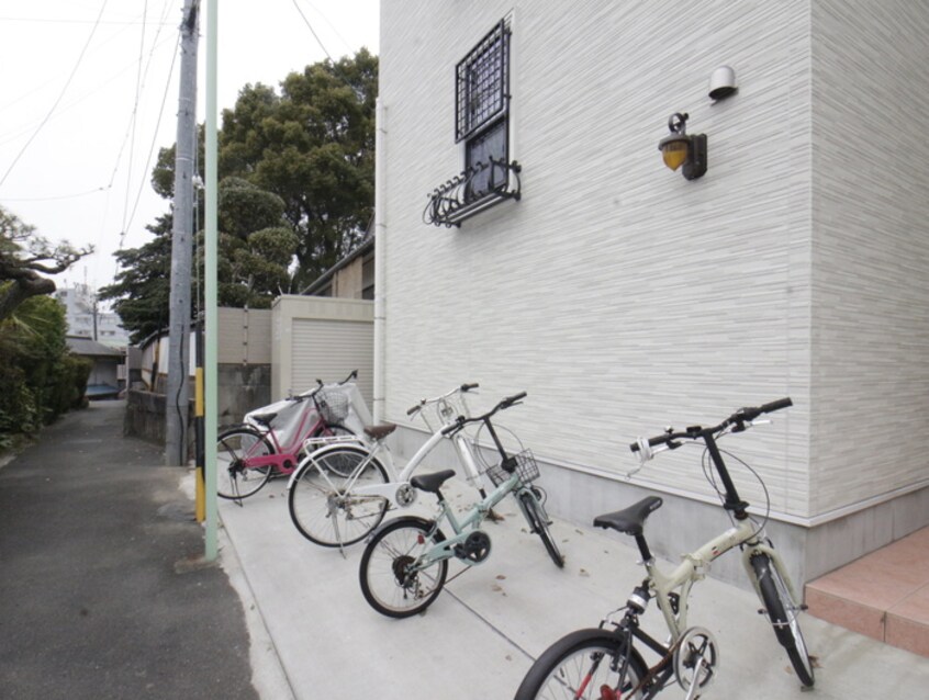 駐輪場 グランレーヴ呼続