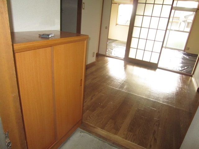 玄関 サンリバ－ハイツ