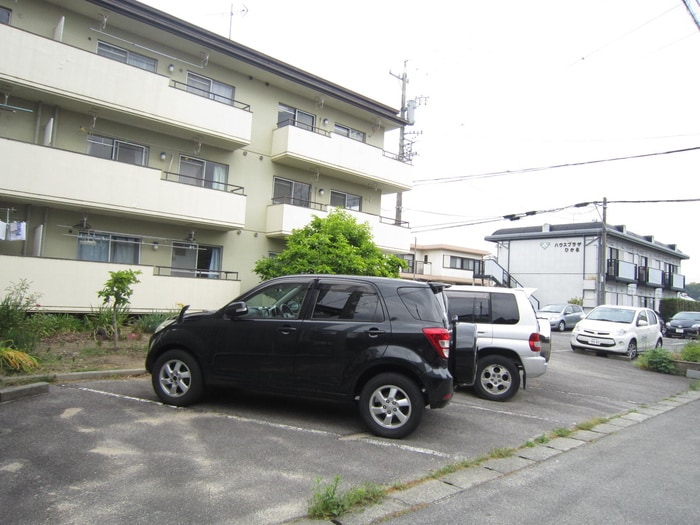 駐車場 浅井マンション