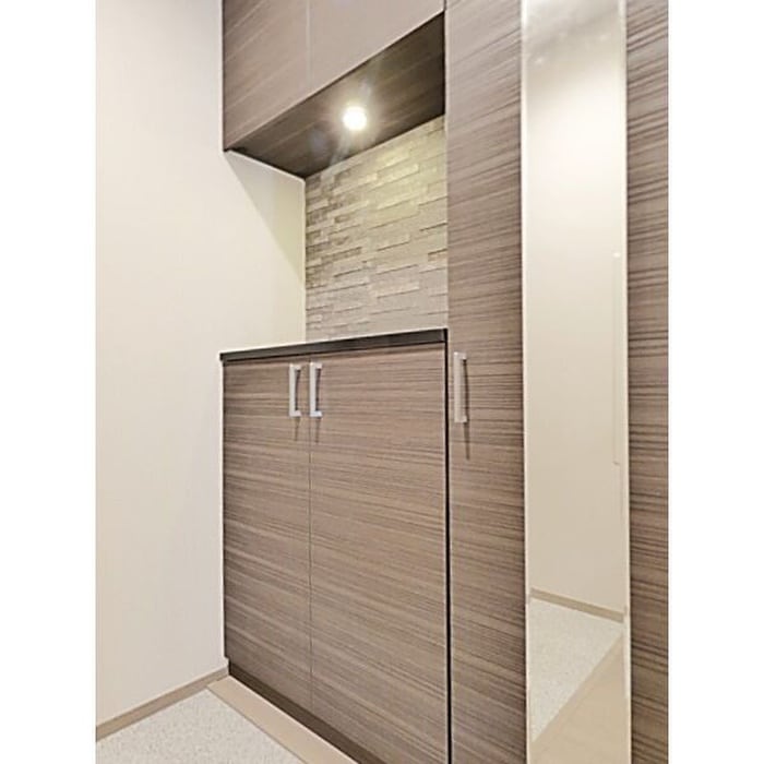 玄関 フェリシアガーデン