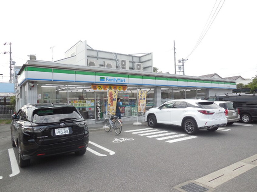 ファミリーマート千種天満通店(コンビニ)まで260m 天満宮ハイツ