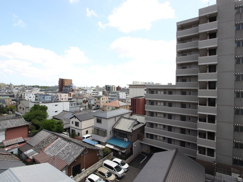 室内からの展望 ザ・モーク桜山