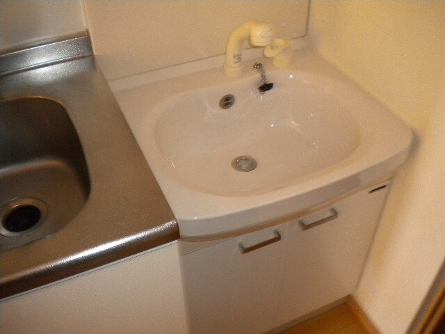 洗面 ベルファ－ス川原通