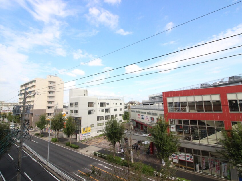 室内からの展望 ベルファ－ス川原通