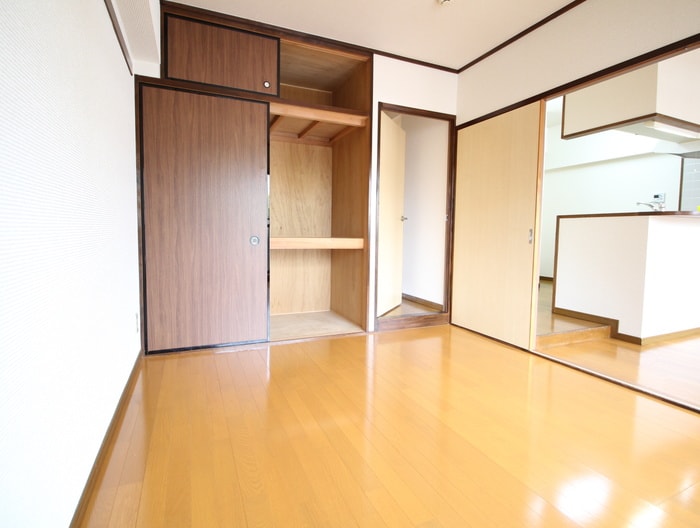 居室 アルコバレーノ ２１