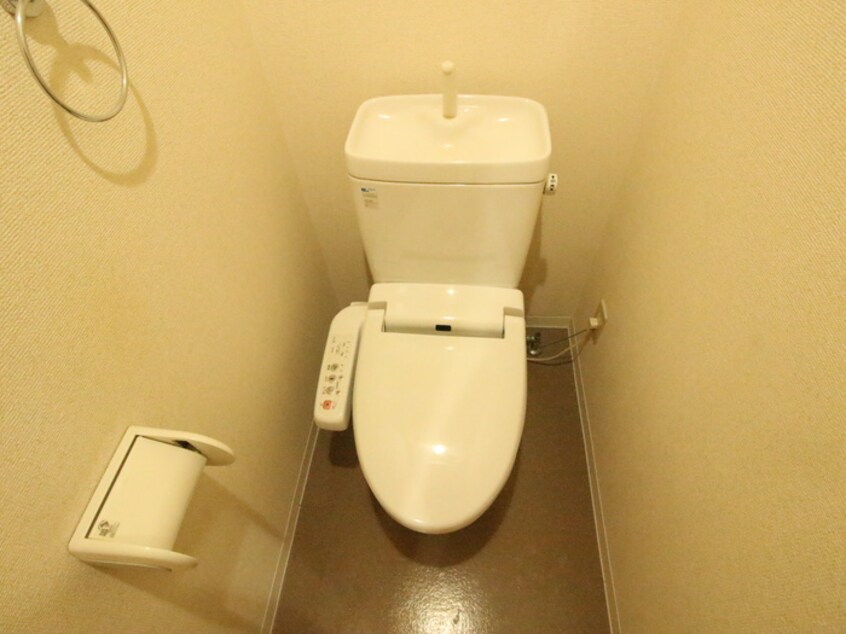 トイレ Ｂｌｏｉｓ　Ｃｅｒｅｚｏ