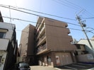 内山ビルの外観