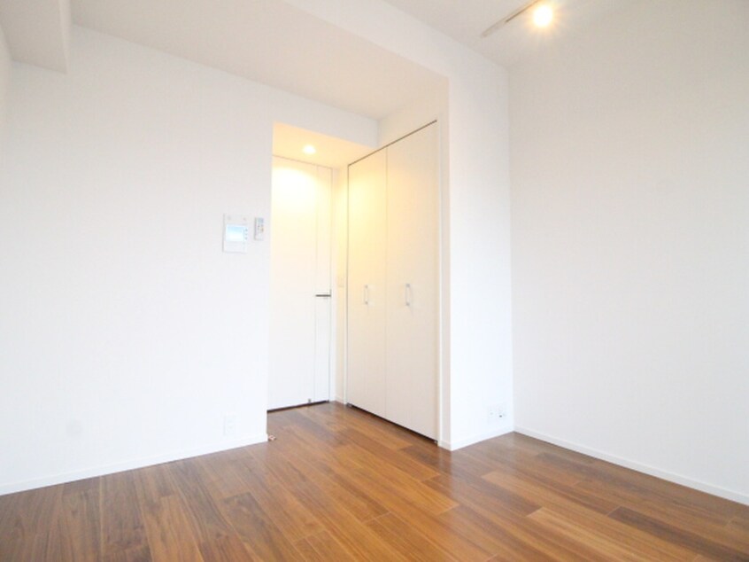 居室 シーズンフラッツ千種