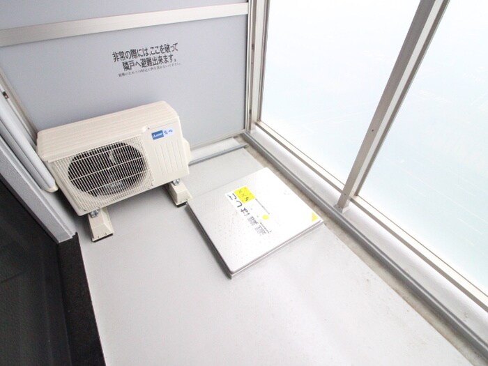 ベランダ・バルコニー シーズンフラッツ千種