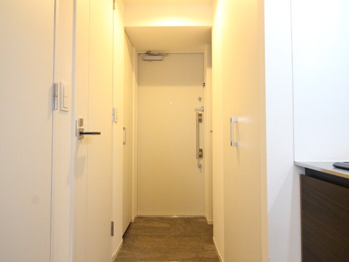 玄関 シーズンフラッツ千種