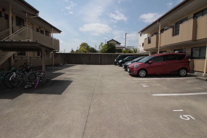 駐車場 アーバニア武路Ａ・Ｂ
