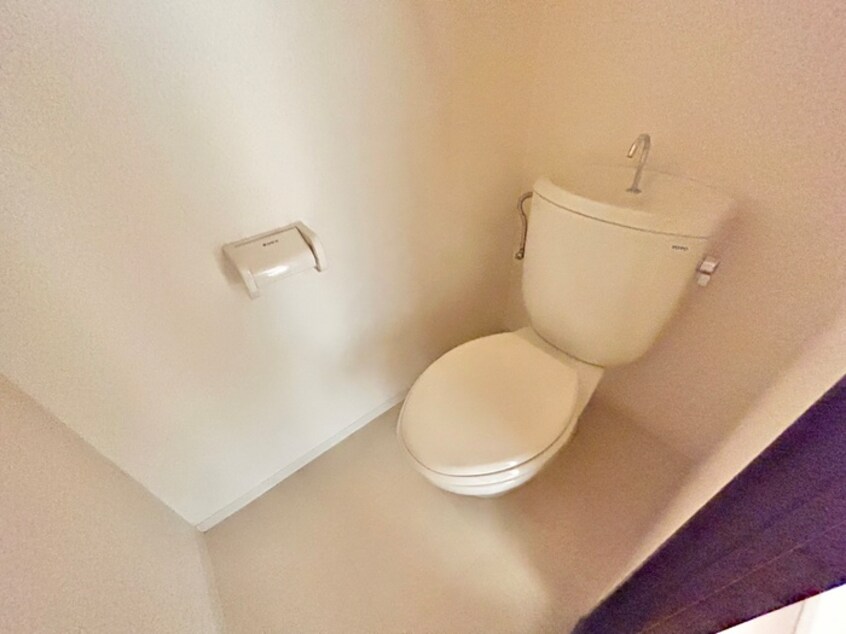 トイレ リバ－サイド本城
