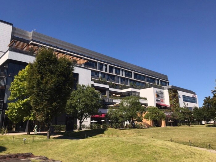 イオンモールノリタケ(ショッピングセンター/アウトレットモール)まで550m ﾌﾟﾚｻﾝｽ名古屋STATIONｷｭｵﾙ(402)