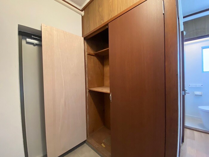 靴箱 西一社団地１３号棟（405）