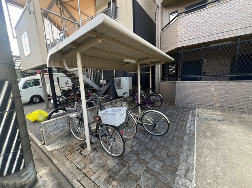 駐輪場 サンシティー稲上