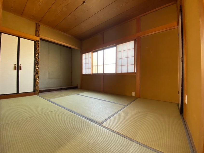 居室 名東区吉田貸家