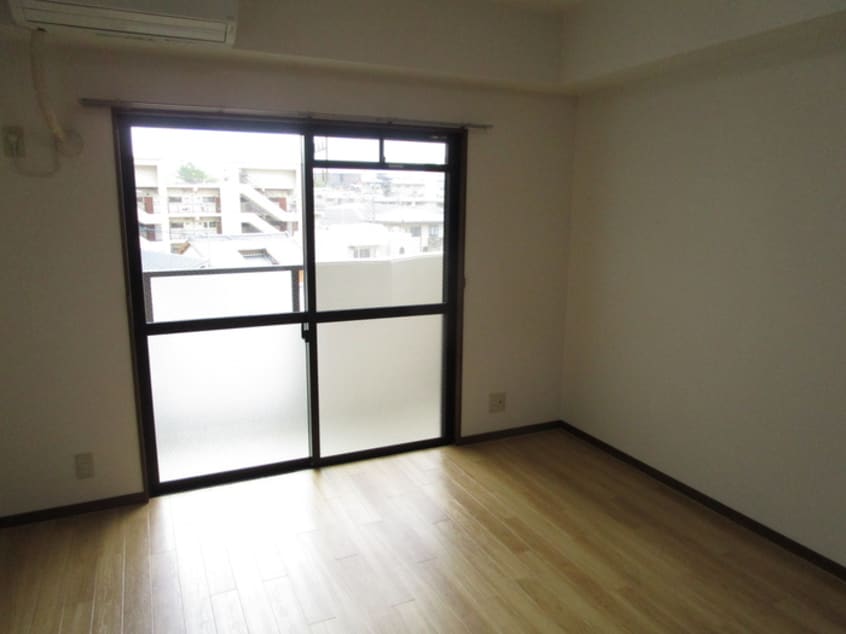 居室 プライムコート東山