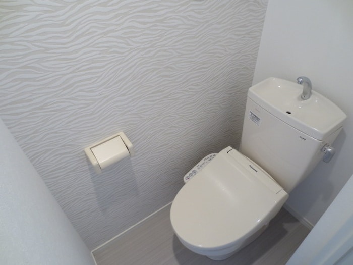 トイレ ステータス名駅西