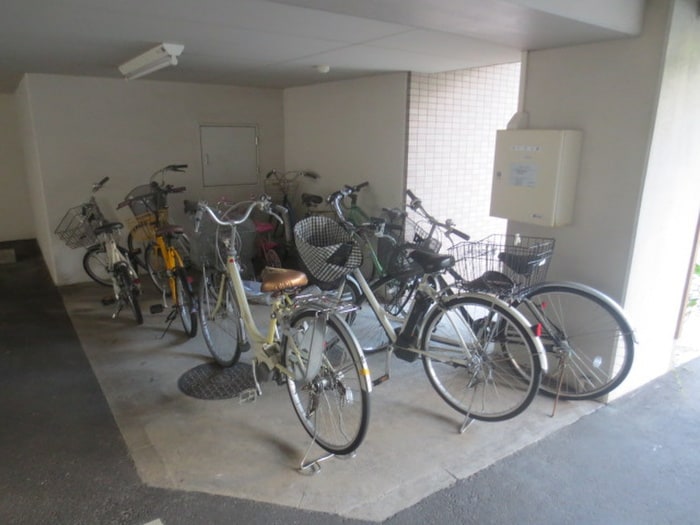 駐輪場 ベルテ相川