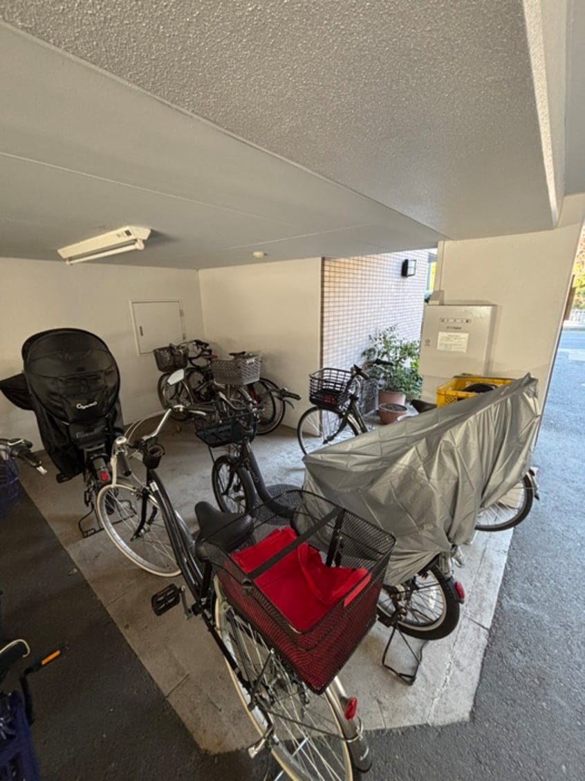 駐輪場 ベルテ相川