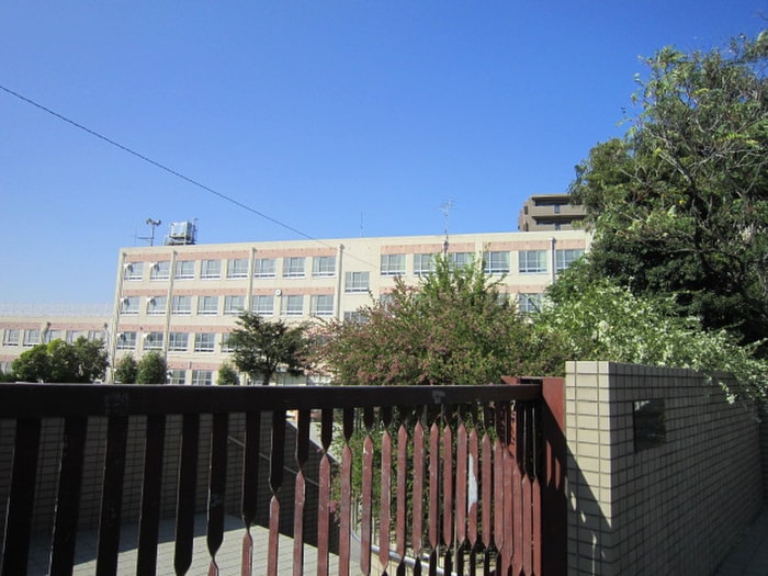 戸笠小学校(小学校)まで520m ベルテ相川