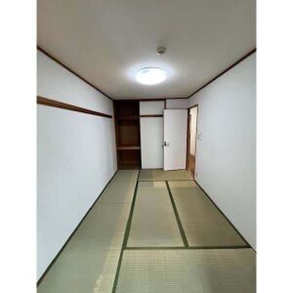 収納 ロッシェド長須賀Ⅱ