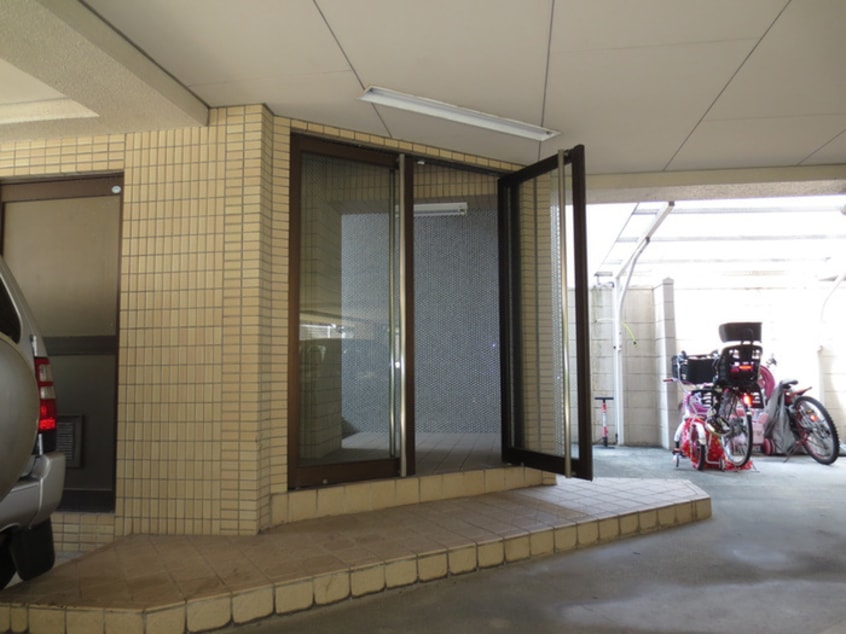 エントランス部分 Ｍａｉｓｏｎ ｄｅ Ｓｅｌａｍ