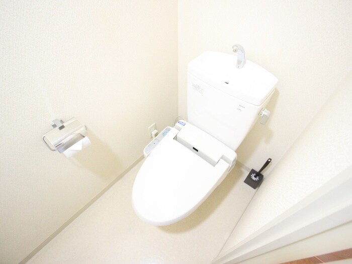 トイレ ﾌﾟﾚｻﾝｽ泉ｾﾝﾄﾏｰｸ(701)