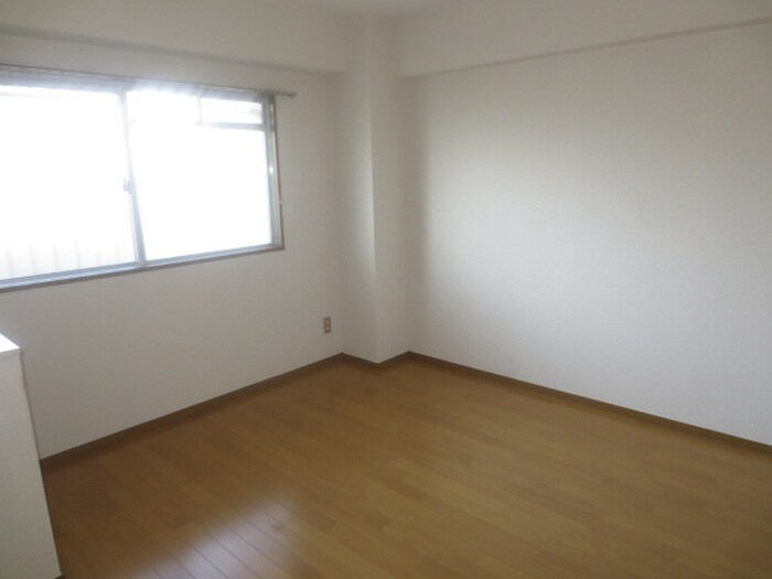 居室 メゾン高和