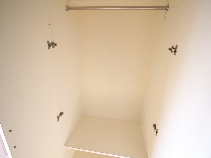 収納 ハウザ－金山