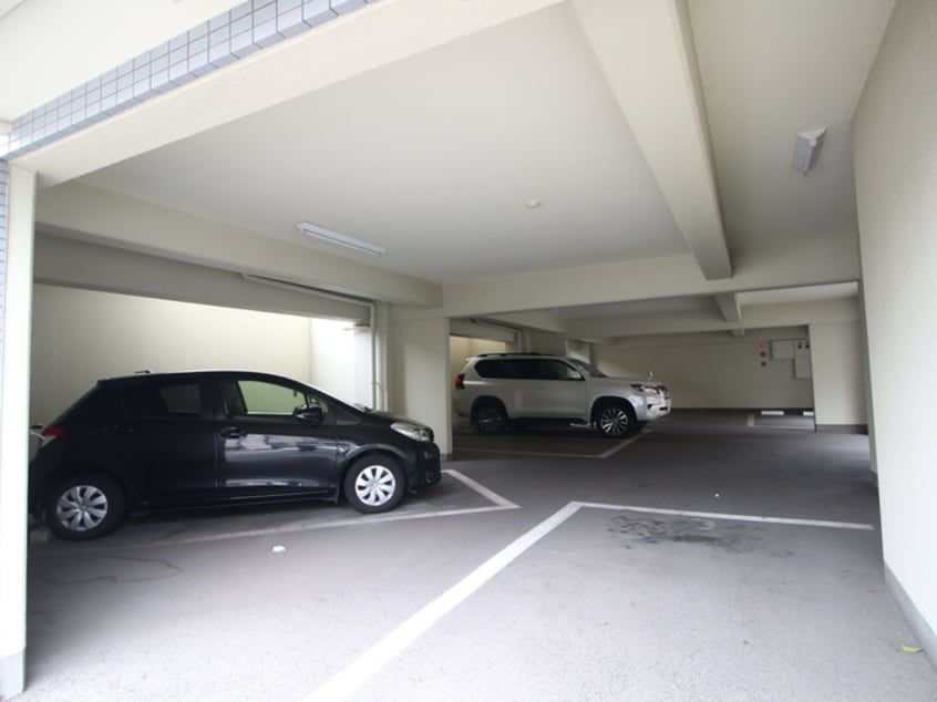 駐車場 山田ビル