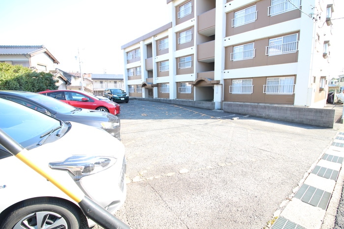 駐車場 マンション菅沼