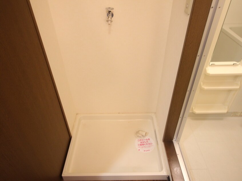 洗濯機置場 メルロウズプレイスＡ