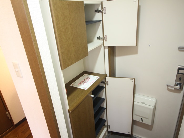 靴箱 メルロウズプレイスＡ