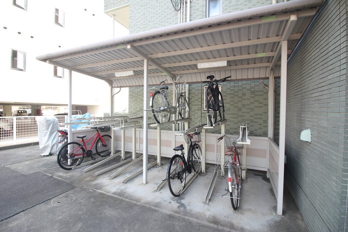 駐輪場 グリ－ンセブン