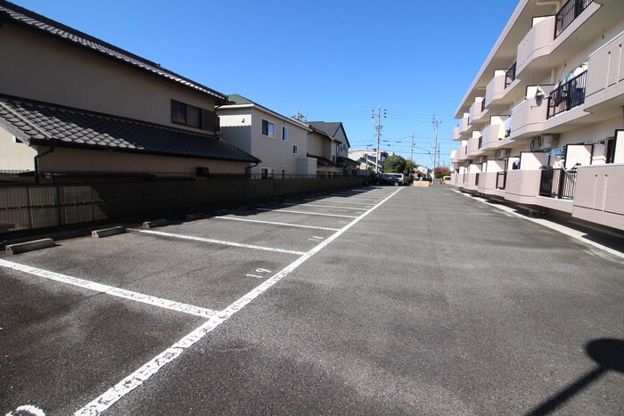 駐車場 ベルドミ－ル平戸橋１番館