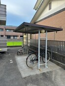 駐輪場 ブルーノ