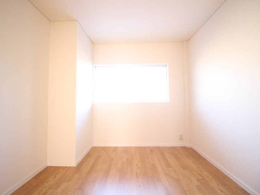 居室 タカネハイツ