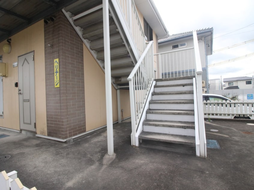 エントランス部分 ヘリテージ