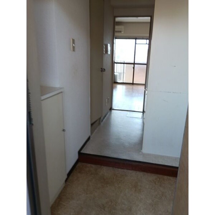 玄関 鬼頭本社ビル