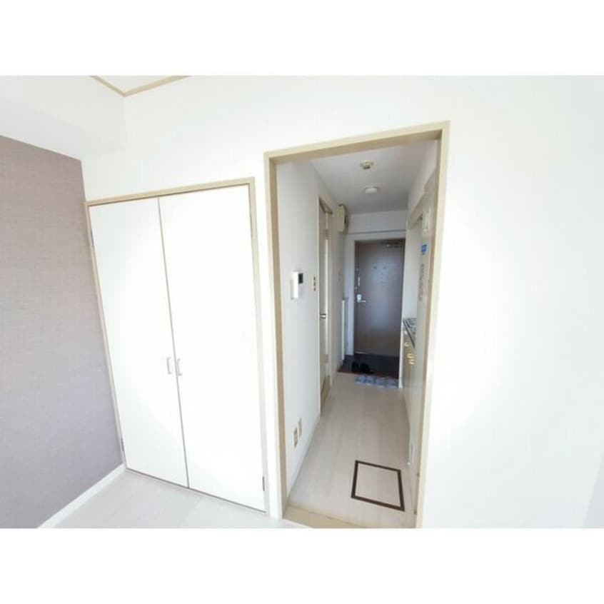 廊下 鬼頭本社ビル